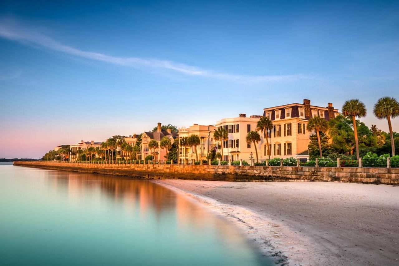 ☆Live On The Water! Lake Palmetto Palm W/ Patio - 10Min To Downtown & Beaches☆ Charleston Ngoại thất bức ảnh